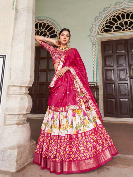Women's Indian Lehenga Set with Blouse and Dupatta, Free Size,Floral Printed Silk.