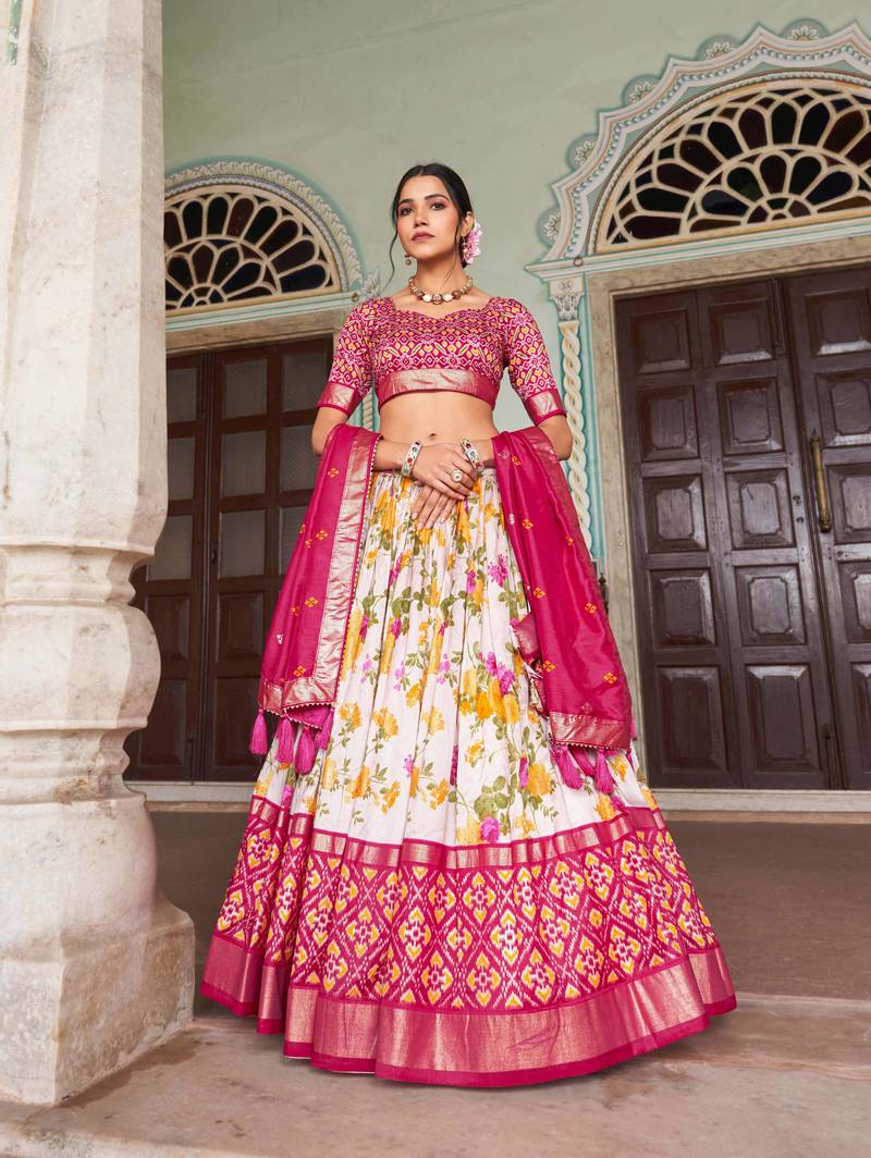 Women's Indian Lehenga Set with Blouse and Dupatta, Free Size,Floral Printed Silk.
