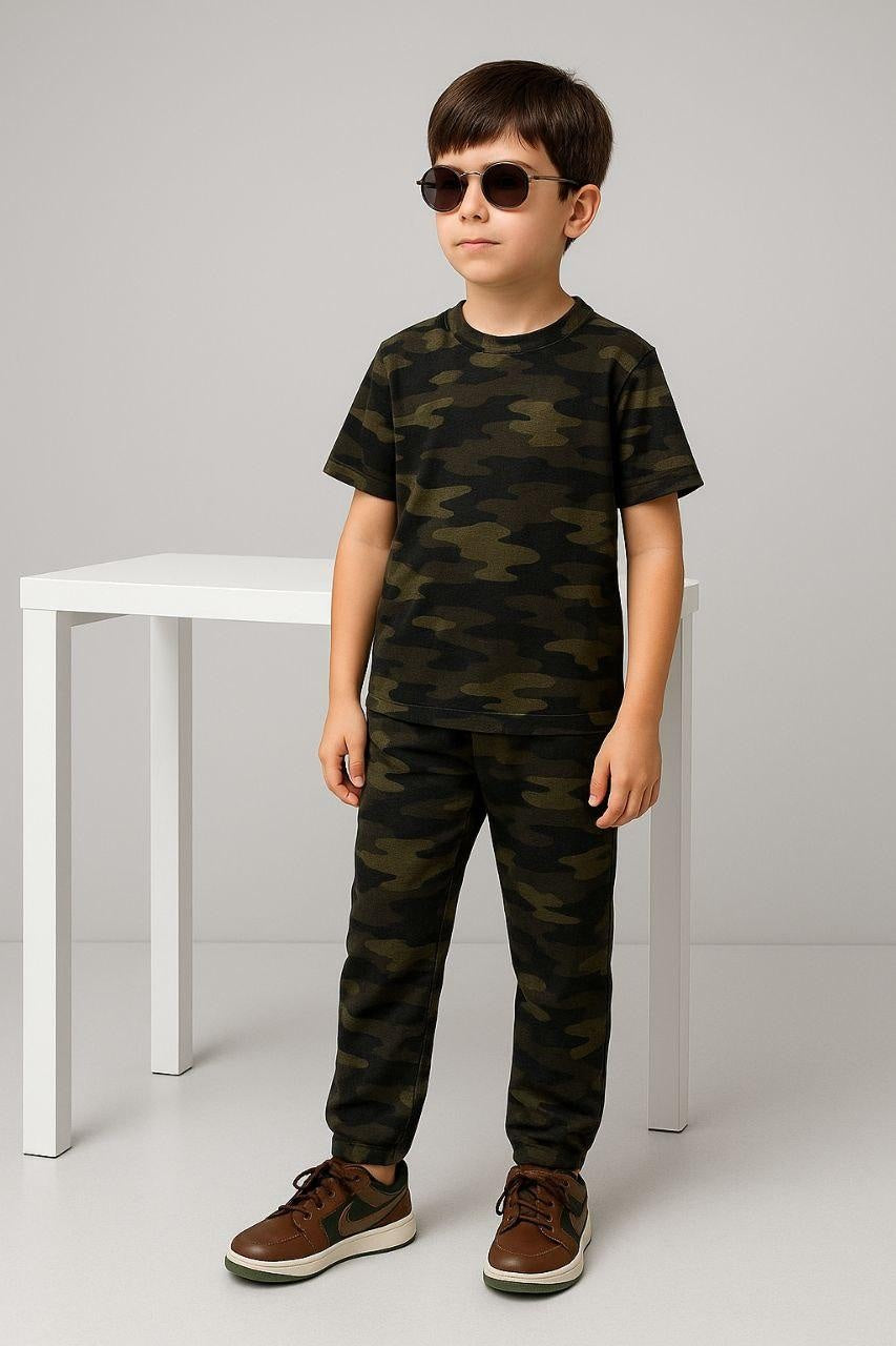 Boys Camouflage Printed Co-ord Set with T-Shirt & Trackpants