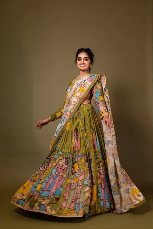 New Arrivals Green KalmKari Lenenga Set