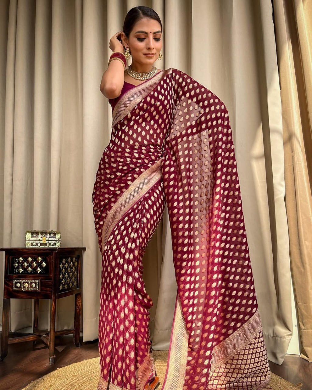 Banarasi Style Pure Kanjivaram Silk Jacquard Kanchipuram Pattu Saree With Un-stiched Blouse For Women