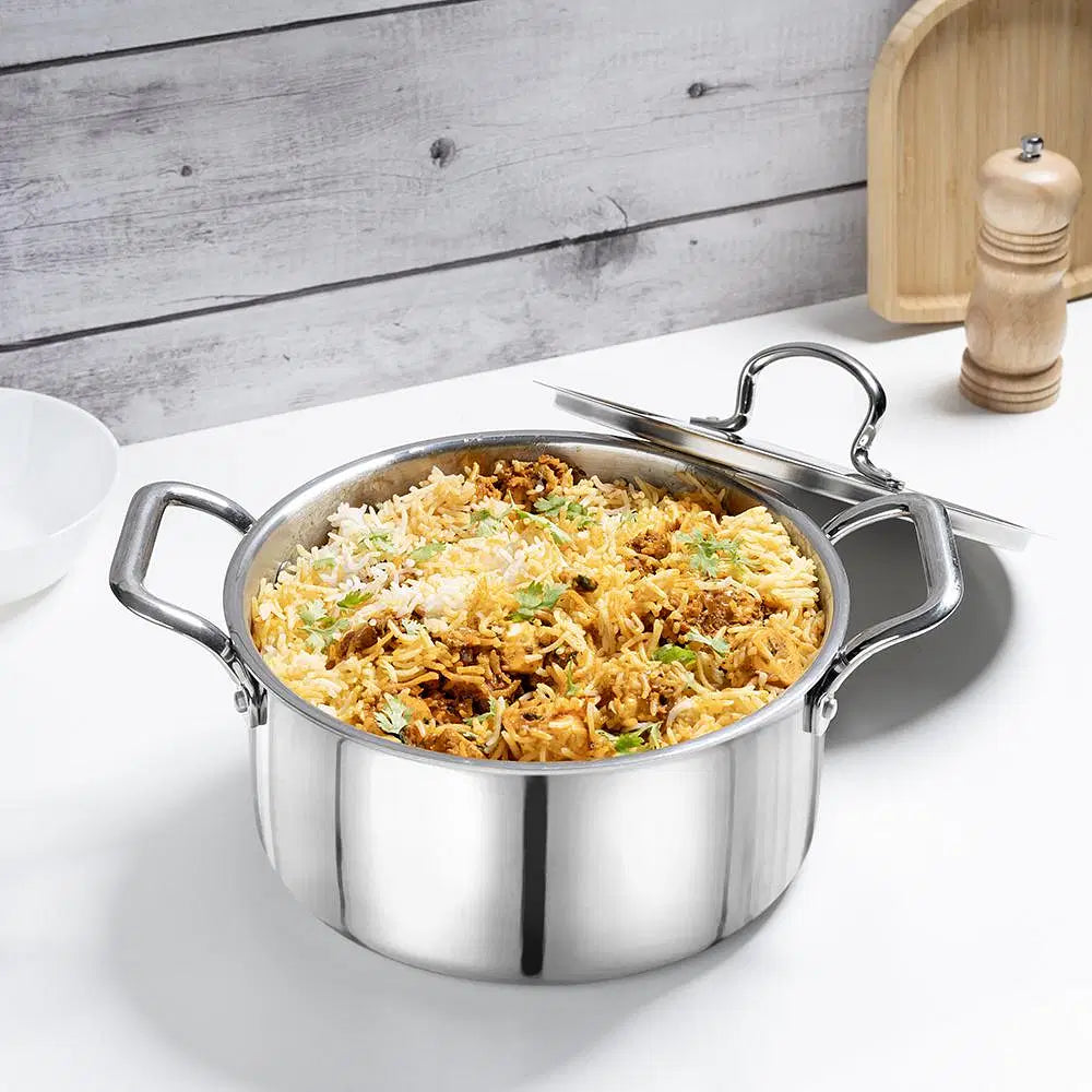 Buy Marinara casserole with lid – 18cm