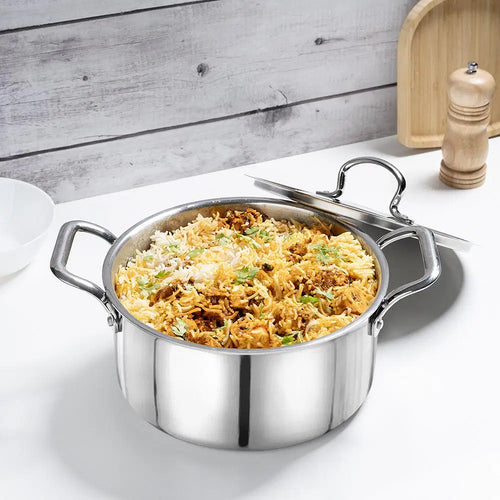 Buy Marinara casserole with lid – 18cm