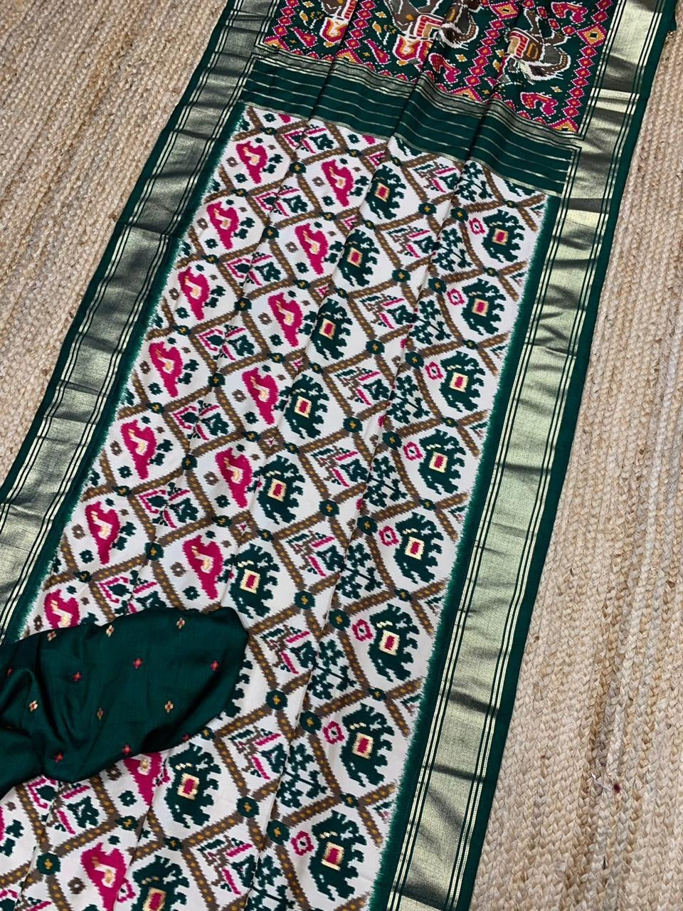 Luxurious Green Patola Silk Saree For Women