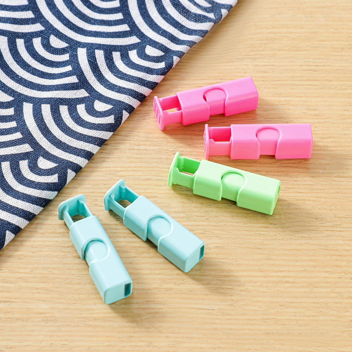 Snap-Seal Bag Clips